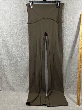Spanx Women’s Booty Boost Flare Yoga Pant - 50243T- Brown Size Large